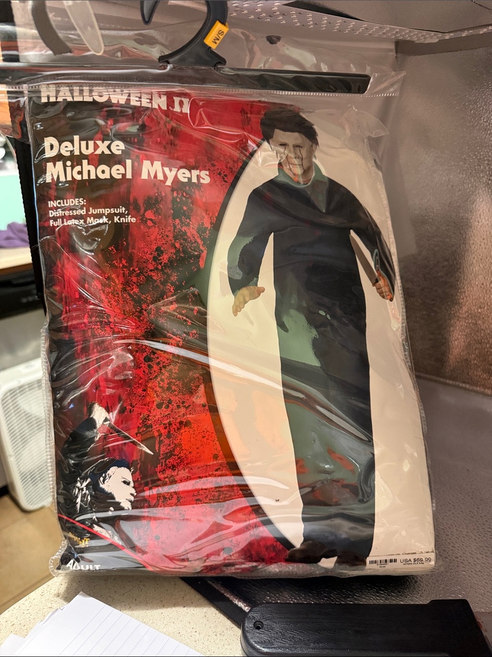 Spirit Halloween II Deluxe Adult Michael Myers Halloween costume